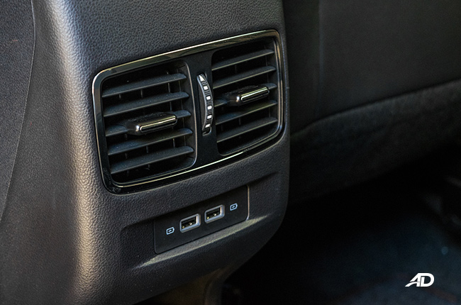 2018 GAC GS4 interior