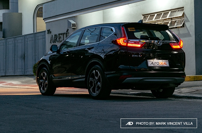 2018 Honda CR-V Rear Lights Evening