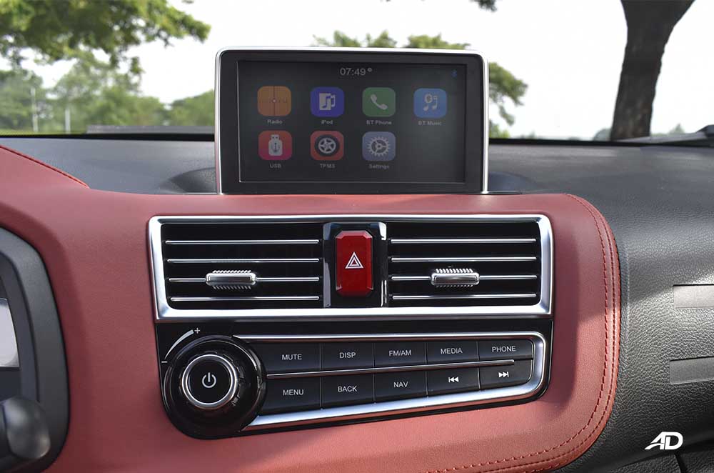 2018 JAC S1 radio
