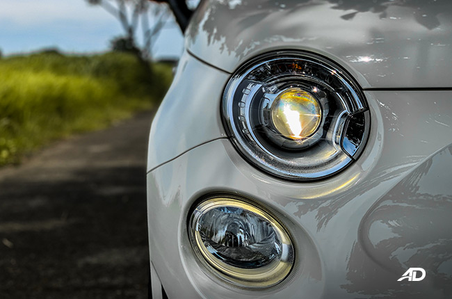 2019 abarth 595 headlights