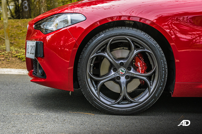 2019 Alfa Romeo Giulia Exterior Photo Gallery