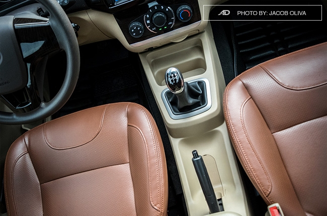 2019 BAIC M50S Center Console.