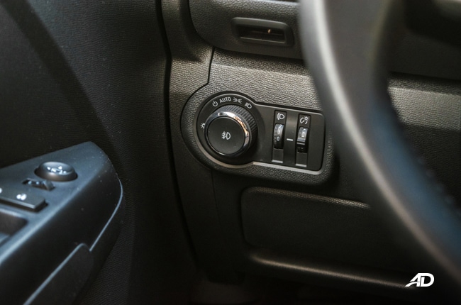 2019 Chevrolet Colorado interior