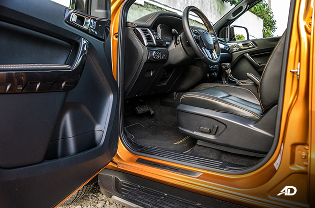 2019 Ford Ranger Wildtrak Biturbo front cabin