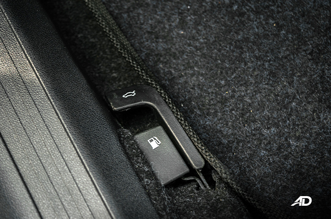 2019 Haima M3 Interior & Cargo Space Review