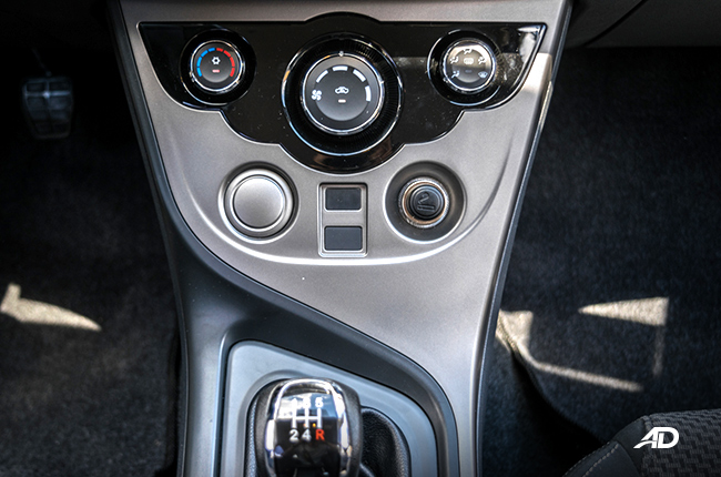 2019 Haima M3 Interior & Cargo Space Review