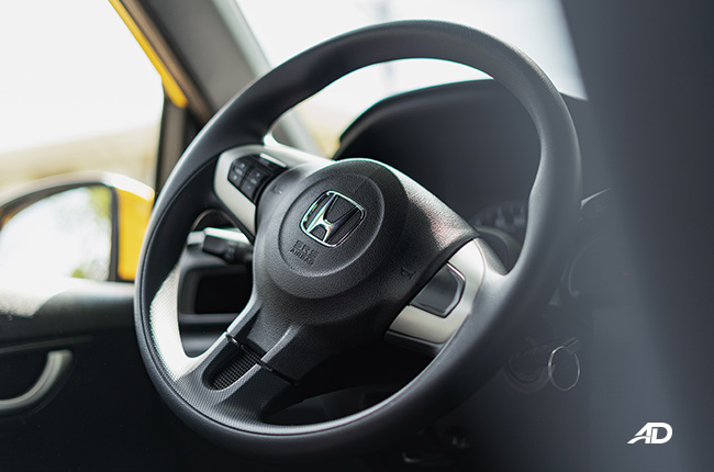 2019 honda brio steering wheel