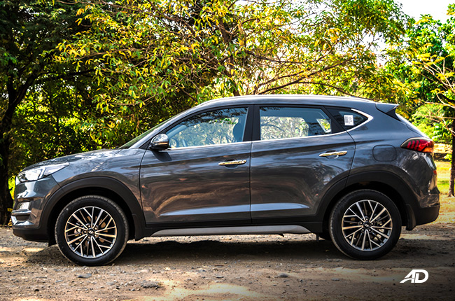 2019 Hyundai Tucson side