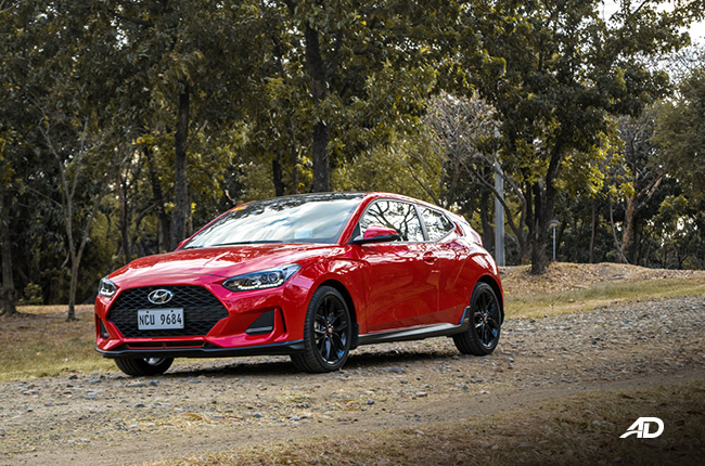2019 Hyundai Veloster Turbo design