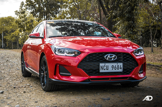 2019 Hyundai Veloster Turbo design