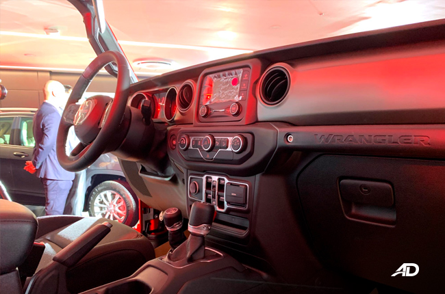 2019 Jeep Wrangler Unlimited JL interior