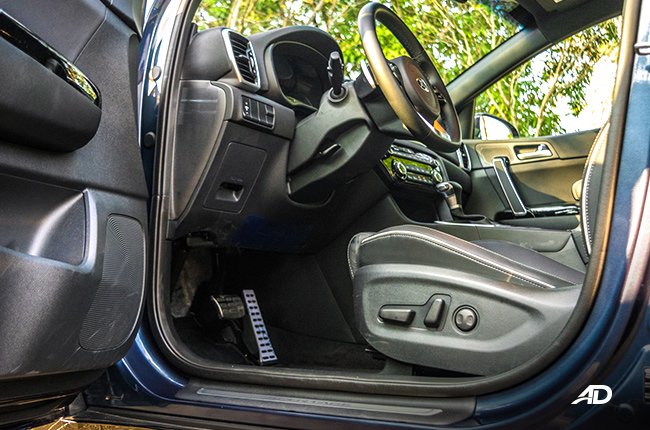 2019 kia sportage interior