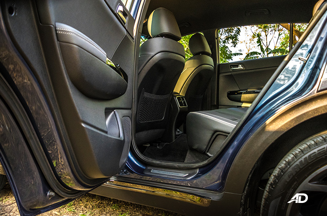 2019 kia sportage interior