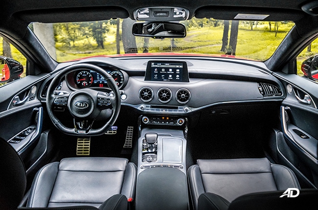 2019 Kia Stinger interior Philippines