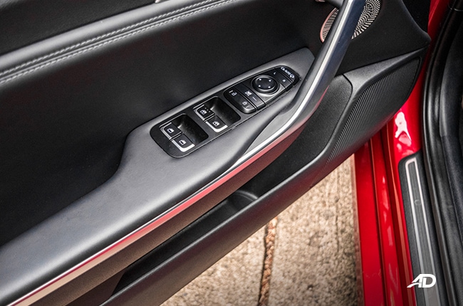 2019 Kia Stinger interior Philippines