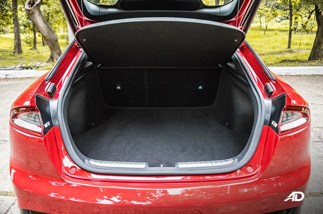 2019 kia stinger interior philippines