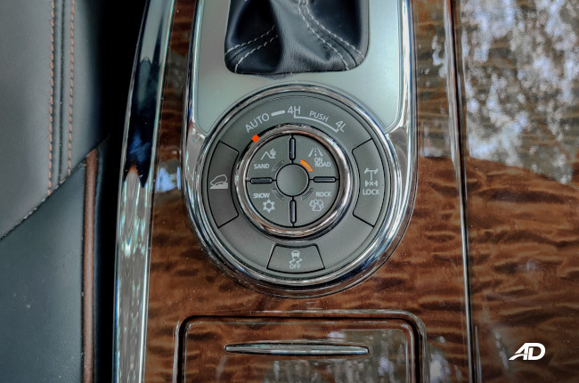 2019 Nissan Patrol 4x4 Dial