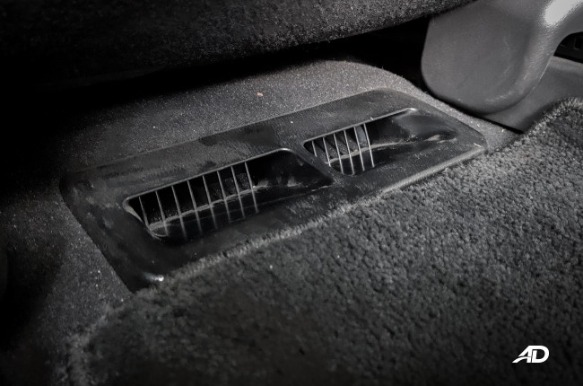 2019 Nissan Patrol Foot Air Vents