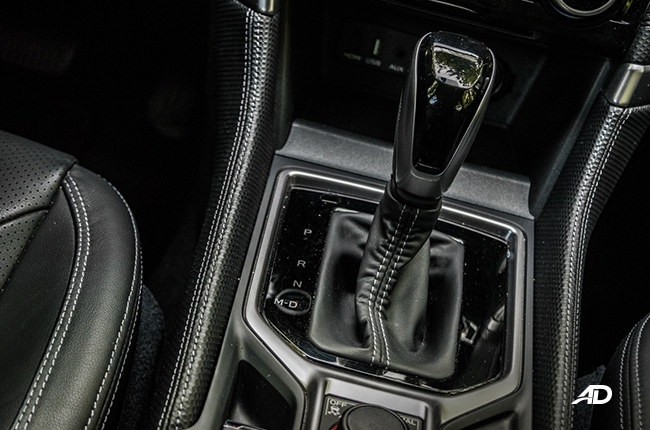 2019 subaru forester interior