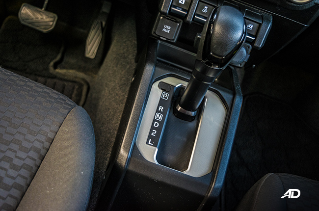 2019 Suzuki Jimny interior