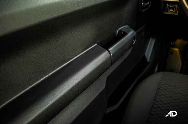 2019 Suzuki Jimny interior