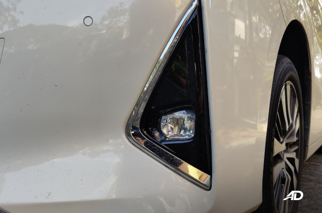 2019 Toyota Alphard Foglamps