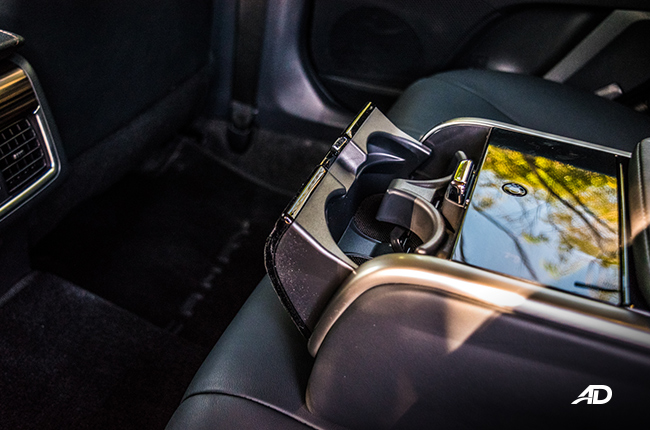 2019 Toyota Camry rear control