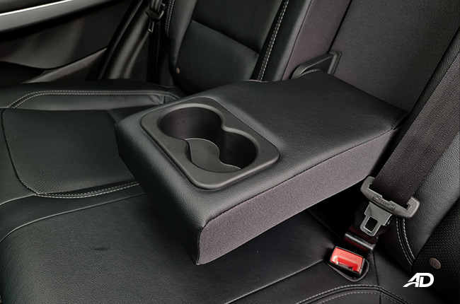 2020 Chery Tiggo 7 interior center armrest Philippines
