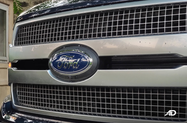 2020 Ford F-150 Grille and Ford Logo