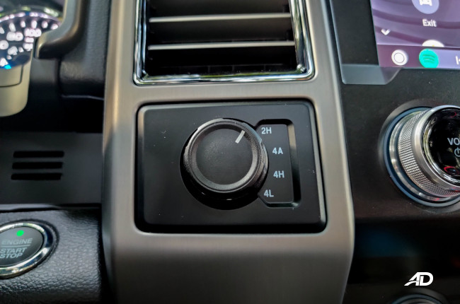 2020 Ford F-150 Platinum Philippines Interior 4x4 controls