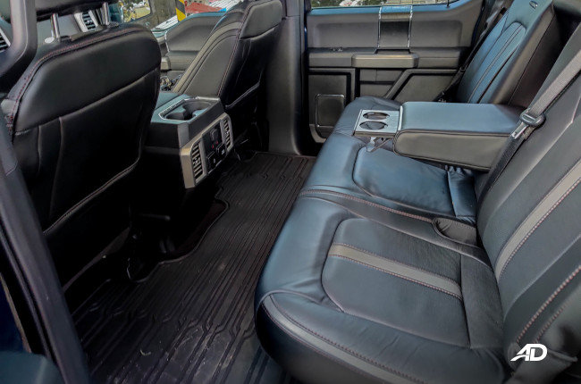 2020 Ford F-150 Platinum Philippines Interior rear legroom