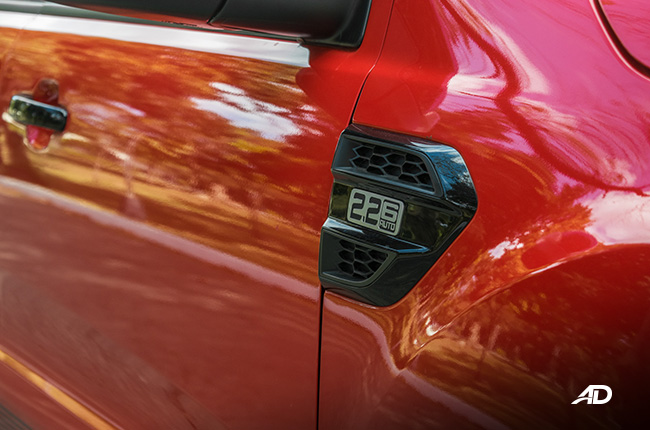 2020 Ford Ranger FX4 4x2 Midsize Pickup Truck Ebony Black 2.2L Badge