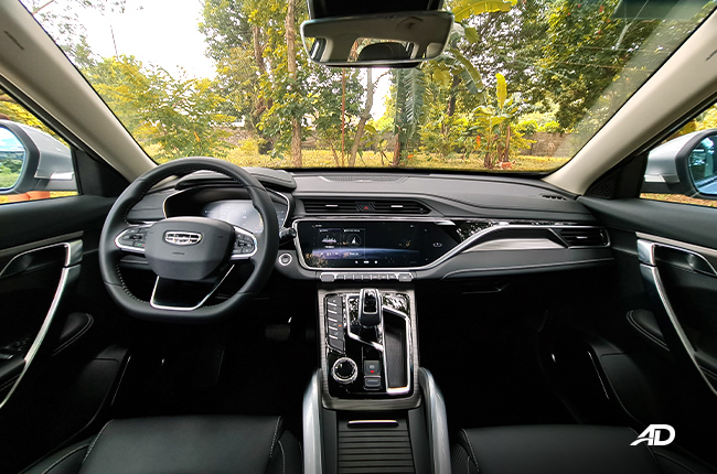 2020 Geely Azkarra interior dashboard Philippines