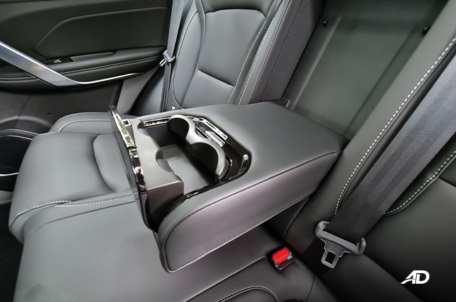 2020 Geely Azkarra interior rear center armrest Philippines