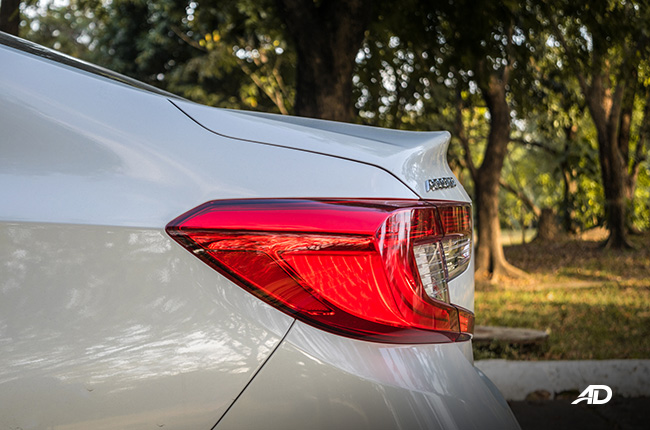 2020 Honda Accord EL Turbo Rear Profile