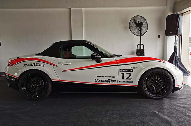 2020 Mazda Miata OMR exterior side profile