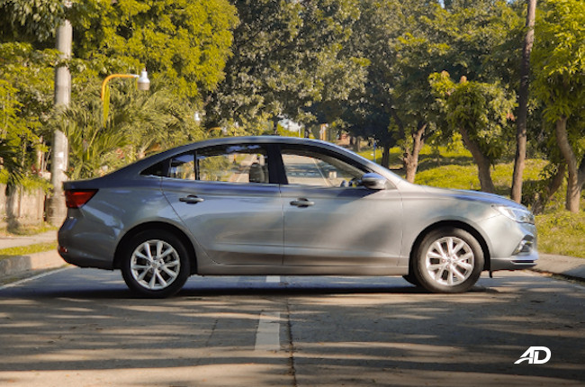 2020 MG 5 Exterior Side