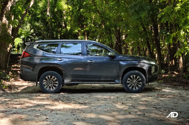 2020 Mitsubishi Montero Sport Facelift side profile