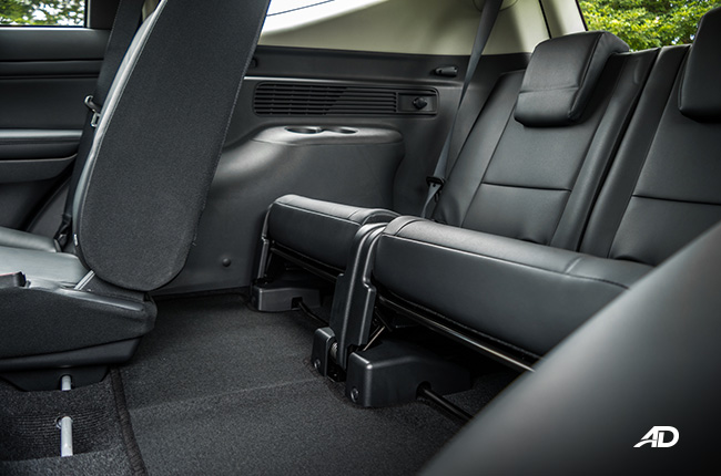 2020 mitsubishi montero sport third row interior