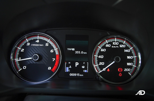 2020 Mitsubishi Xpander Cross Philippines gauge cluster