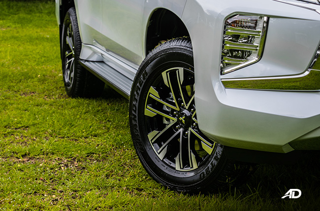 2020 montero sport exterior wheels