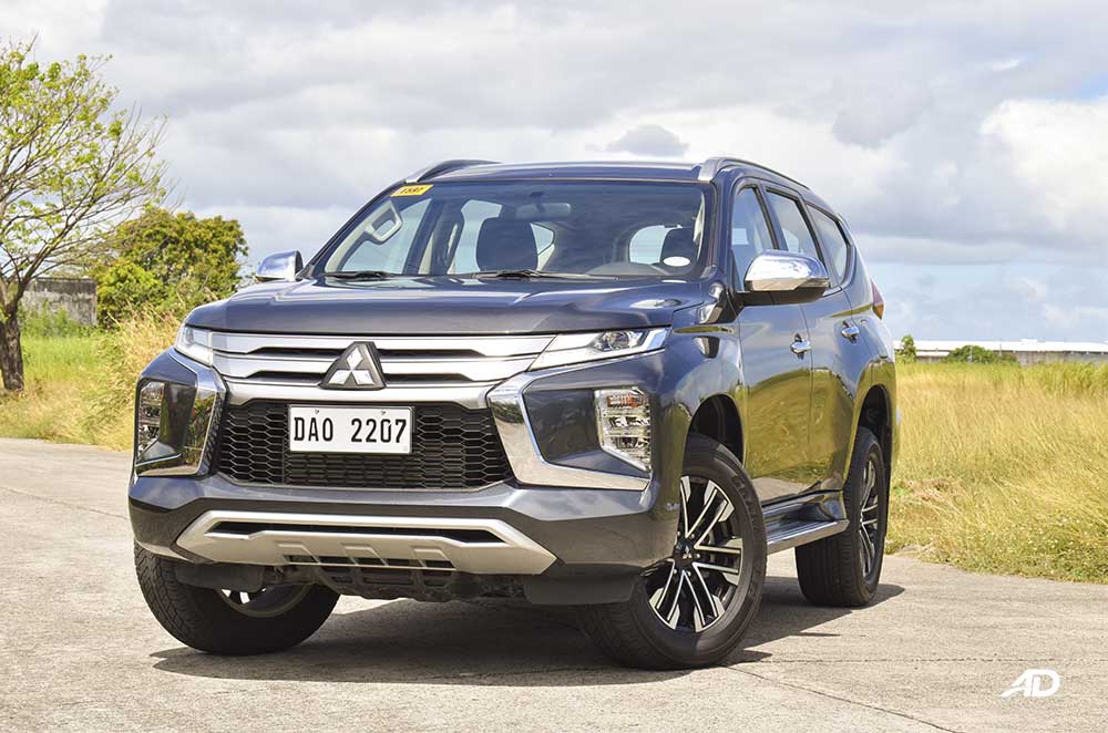 2020 Montero Sport road test side quarter