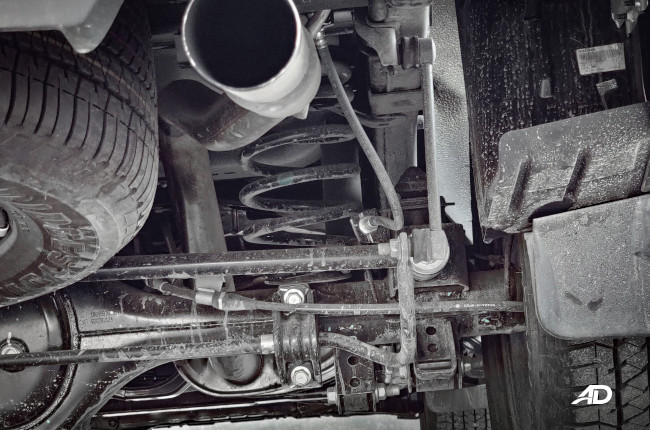 2020 Nissan Terra 4x2 VL Exterior Rear Multilink Suspension