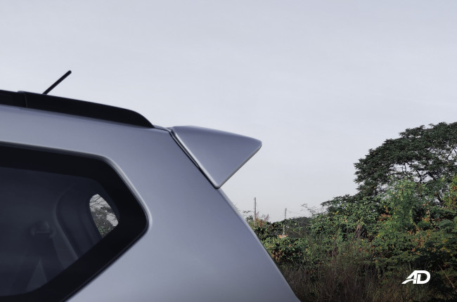 2020 Nissan Terra 4x2 VL Exterior Spoiler