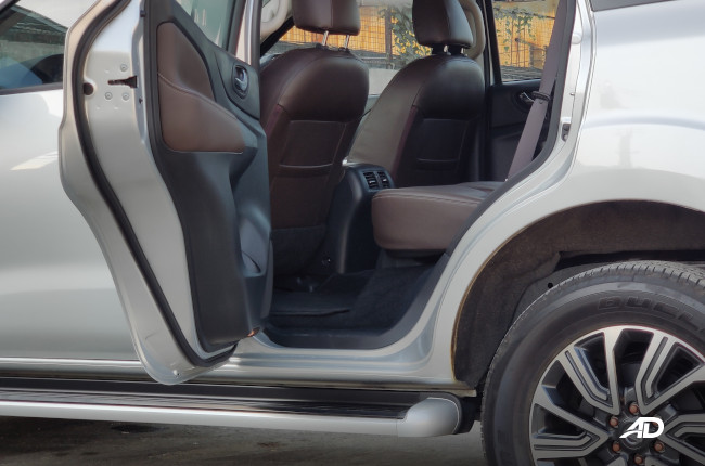 2020 Nissan Terra 4x2 VL Interior Legroom Middle