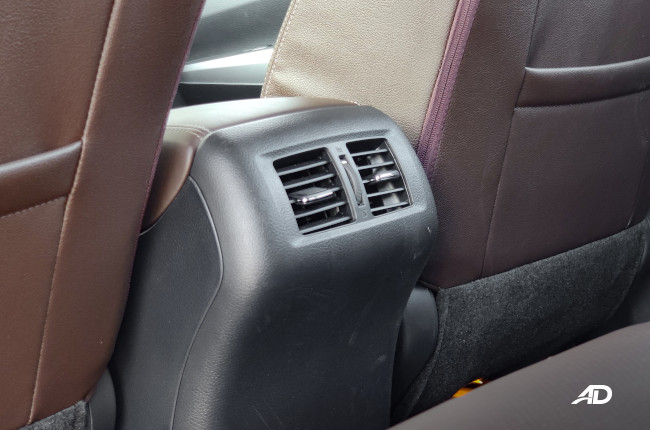 2020 Nissan Terra 4x2 VL Interior rear airvents