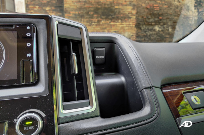 2020 Toyota Hiace Super Grandia Interior Front Power Socket