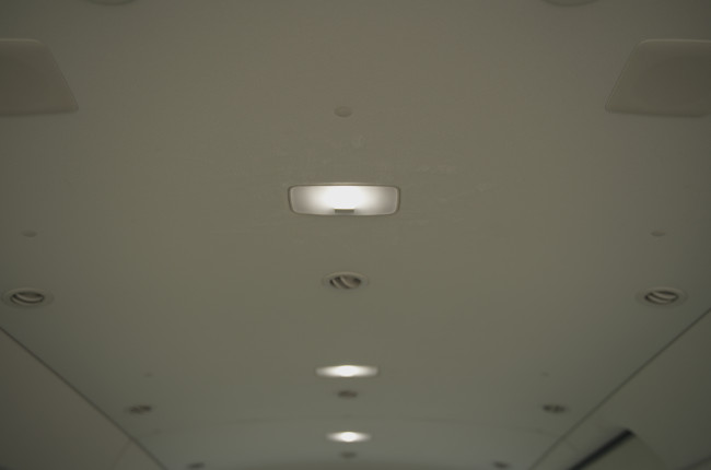 20202 Toyota Hiace GL Grandia Tourer ceiling lights