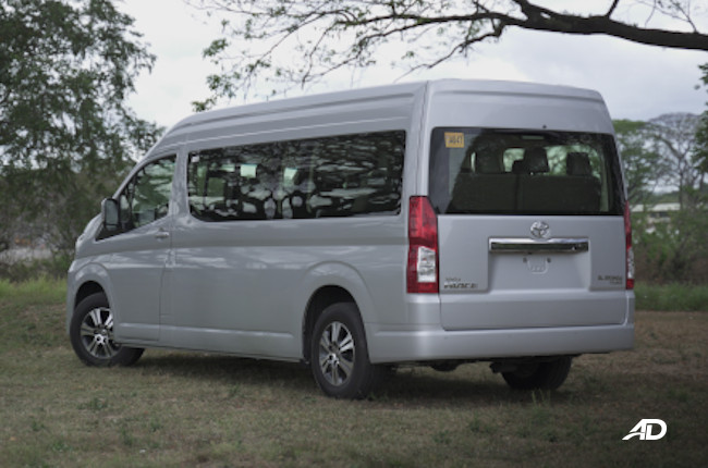 20202 Toyota Hiace GL Grandia Tourer Rear Quarter