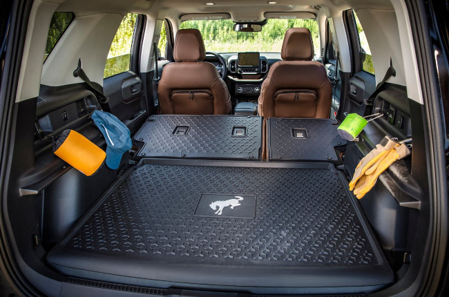 2021 Ford Bronco 4 door rear cargo space 